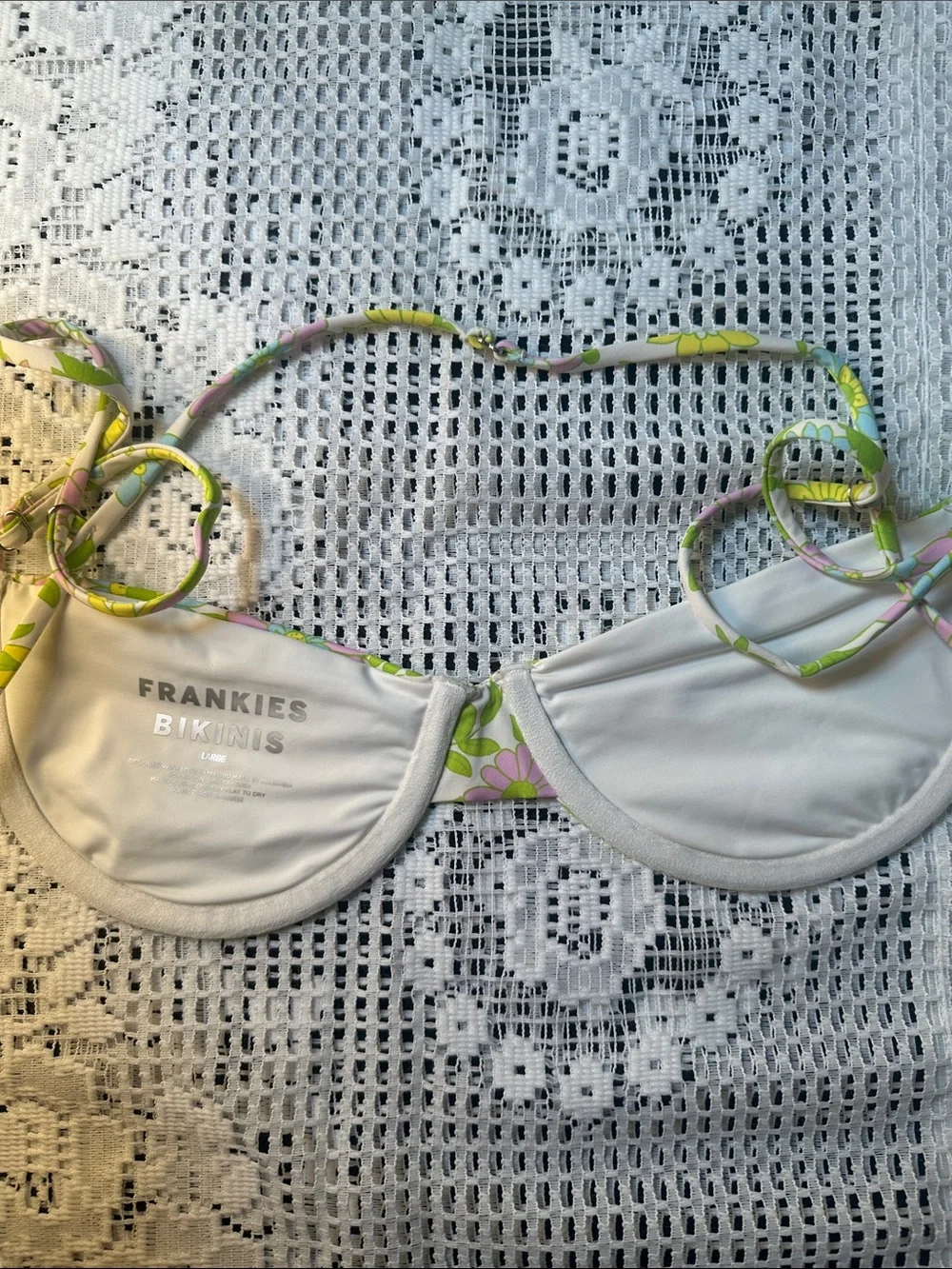 Frankie's Bikinis Ziggy Bikini Top in the Secret Garden Floral‎ print